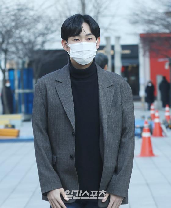 [포토] 류경수, 유진사제의 촉촉한 눈동자