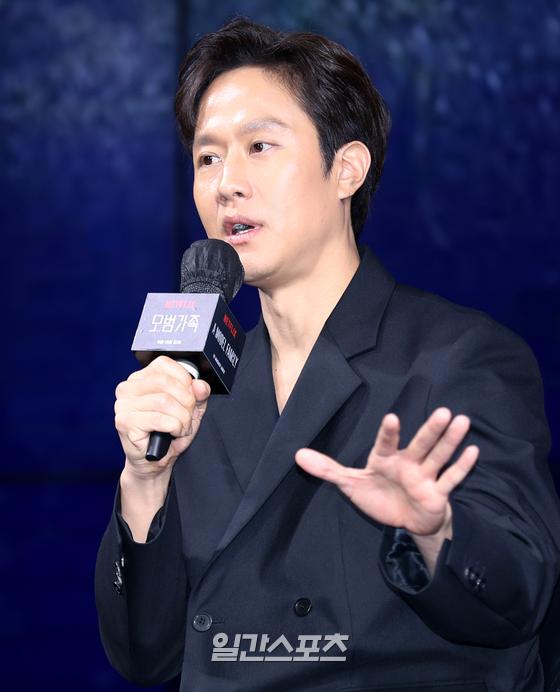 [포토] 인사말 하는 정우