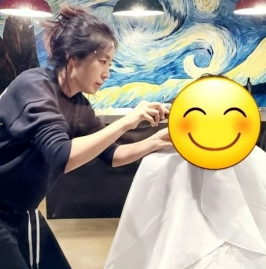 설경구♥ 송윤아, 헤어스타일리스 변신? 모든 걸 셀프로