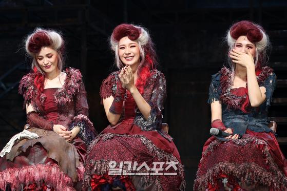 [포토] 러빗부인들 빵 터졌어요