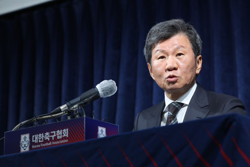 클린스만 사실상 사퇴 거부…이제 정몽규 회장의 '결단'이 필요하다 [IS 시선]