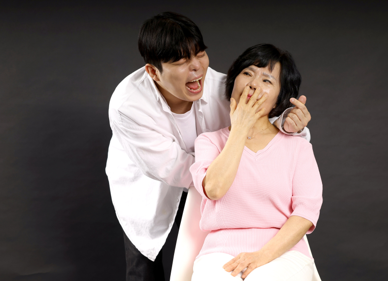 [단독] “1년사이 구독자 30만명 상승”… 유튜버 조재원, 엄마 김동금씨를 만나다 (인터뷰)