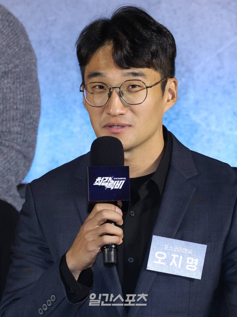 [포토] 포스코이앤씨 오지명, 수줍은 인사