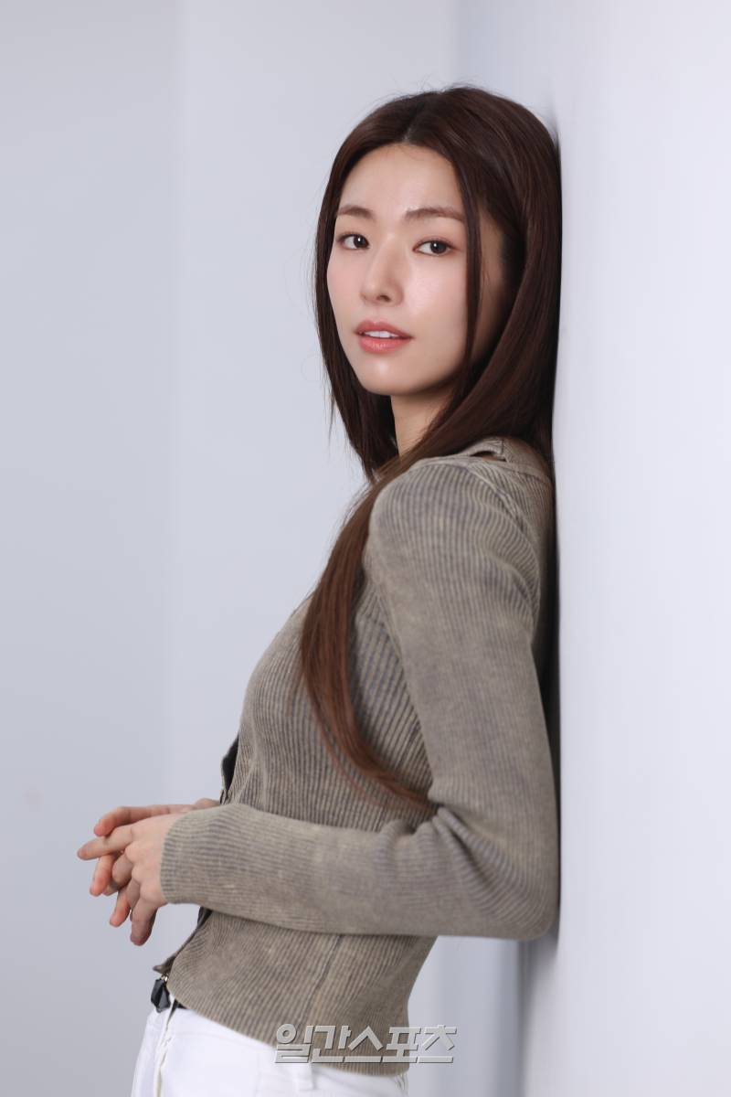 [포토] 하영, 매혹적인 눈빛