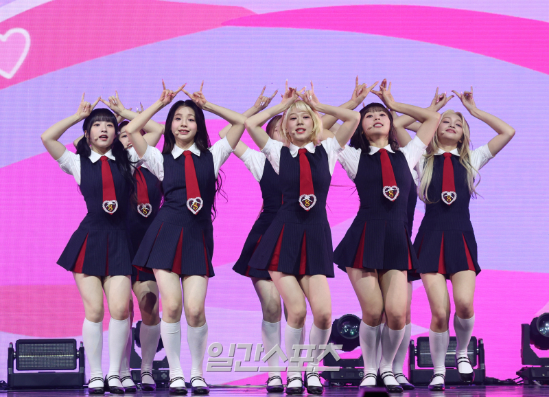 [포토] 유니스, 중독성 넘치는 스위시