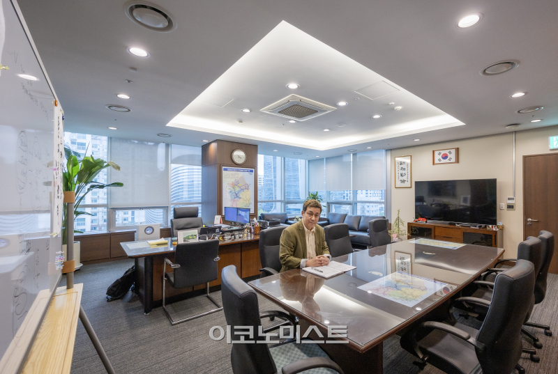 “별걸 다 해” 얘기 들었던 지난 1년, 코레일유통을 변화시키다[이코노 인터뷰]