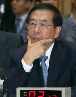 [추적] 해도 너무한 낙하산·보은 인사 측근 건축가 ‘롯데 용역’ 잡음