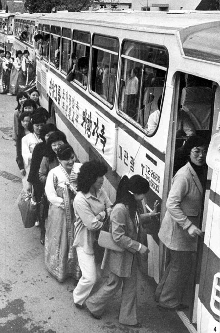 [노래가 있는 풍경] 우리네 청춘이 저물도록 미싱은 잘도 돌아가네