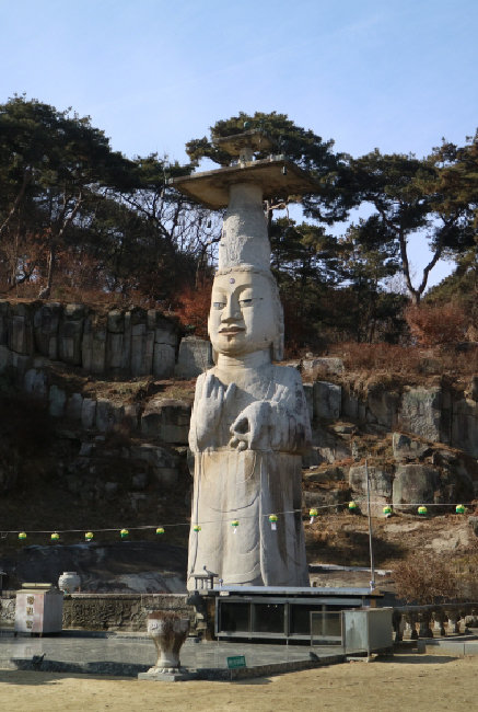 은진미륵은 어떻게 못생긴 3등신에서 시대 앞선 명작이 됐을까