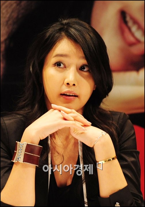 채정안 예쁜 척하지 않으려 노력했다