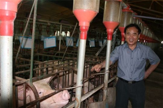 “항생제 대신 슈퍼유산균 친환경 양돈농가 만들 것”