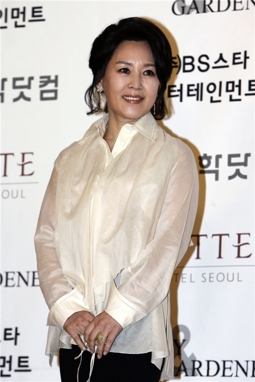 차화연 소속사, 이혼사실 공식 인정…그동안 몰랐다