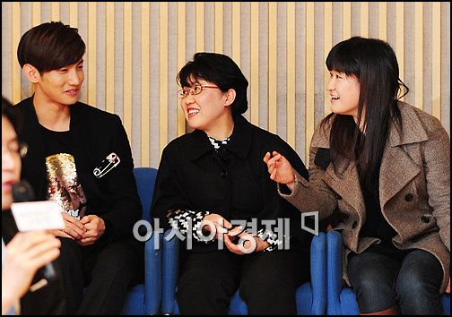 [포토]서희정-장현주 심창민 팬들? 이것이 작가의 특권!