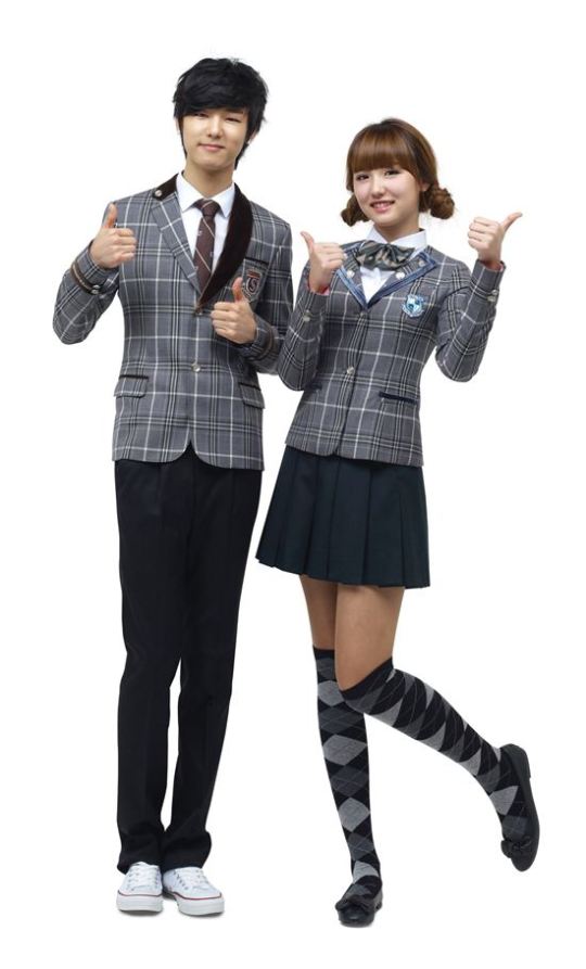 코르셋 치마 고무바지 교복도 기능성 시대
