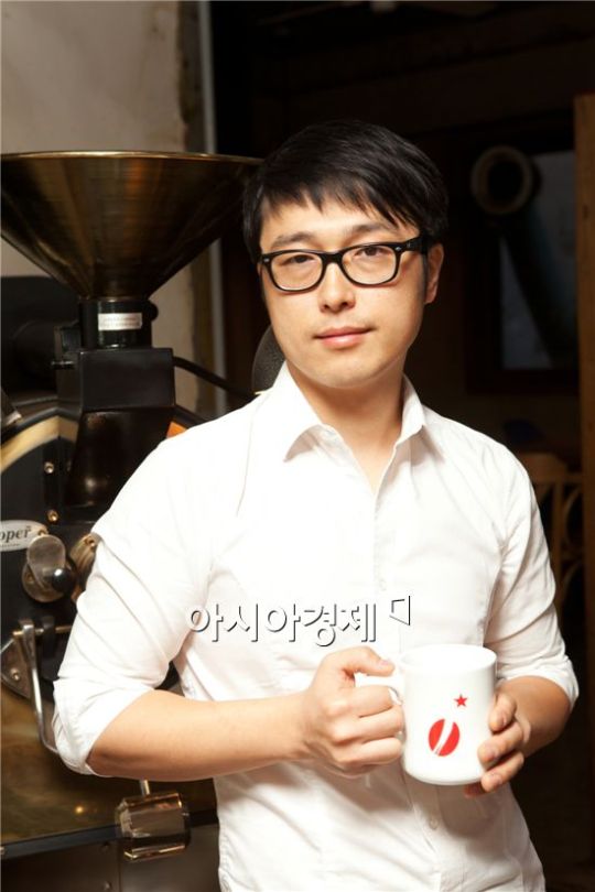 [아시아경제의 건강맛집] 커피맛, 참 眞하다 - 서교동 COFFEELAB 커피랩