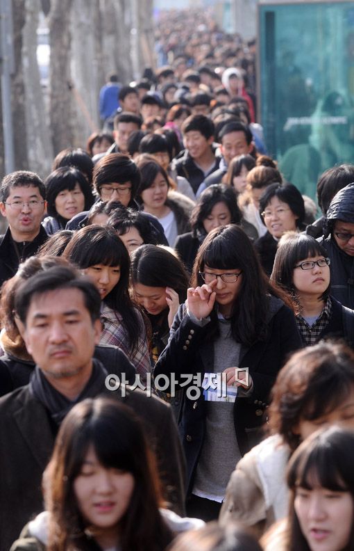 [포토] 입시설명회에 이어지는 발걸음