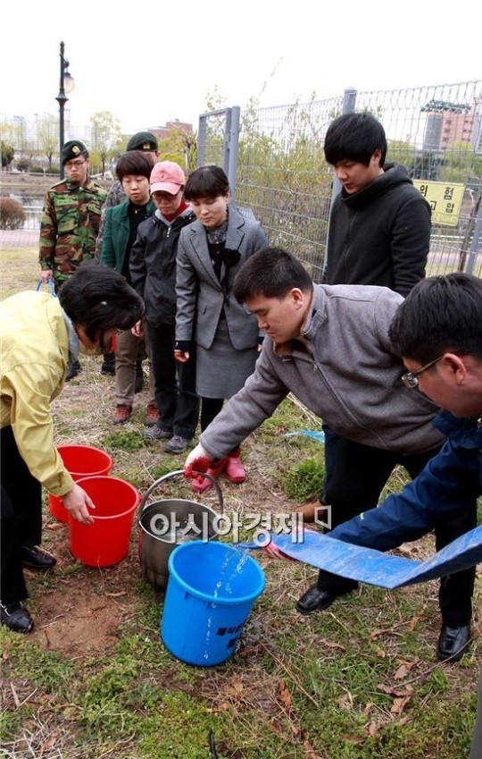 [포토]민방위 비상급수 공급 훈련