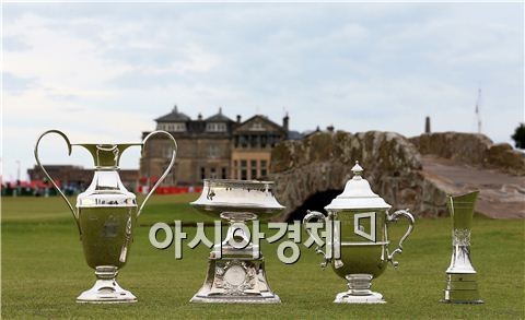 [골프포토] 다 모아야 그랜드슬램~