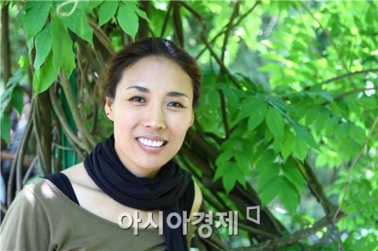 신안군, 황지해 작가 초청 소양교육 실시