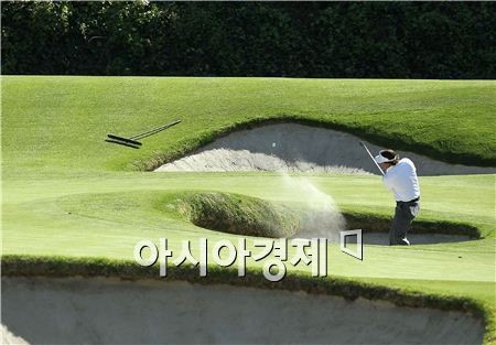 [노던트러스트] 그린 한가운데 벙커가?