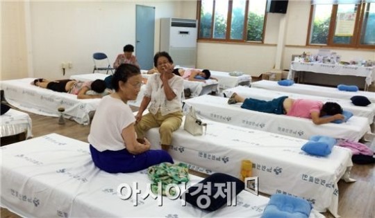 경희대 한의대  장흥에서 의료봉사 활동 전개~주민들 큰 호응