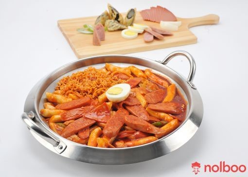 놀부, 부대찌개와 떡볶이가 만난 부대볶이 출시