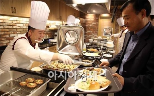광주U대회 “전세계 선수·임원단 입맛 잡아라”