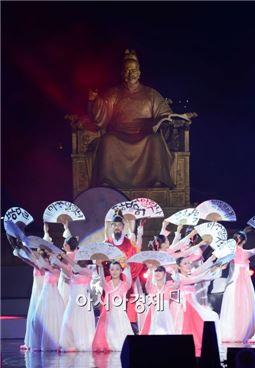 [기 못펴는 한글]③나랏말 지키자 국어정책 마련나선 지자체들