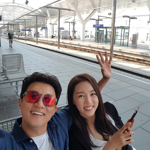 안재욱-최현주 부부 알콩달콩 유럽 여행…뮤지컬 여신 꽃이 피었습니다