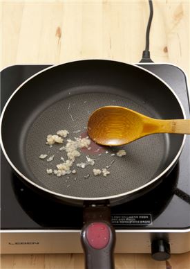 「오늘의 레시피」우유 피자 오믈렛