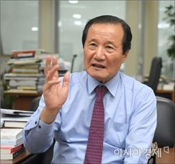 [리셋코리아]윤증현 내수·수출 꽉 막힌 퍼펙트 스톰…가장 힘든 한 해 될것