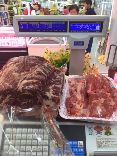 주부 미스터리쇼퍼 가짜 한우 판매점 잡아낸다