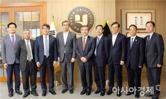 온라인 바카라사이트 추천 공자아카데미, 중국 후난온라인 바카라사이트 추천교 당서기 일행 방문