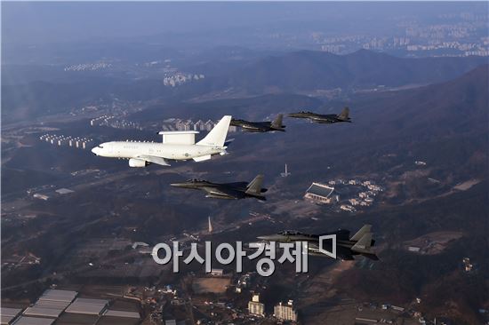 [군사이야기] 킬체인의 눈, 백두·금강 정찰기