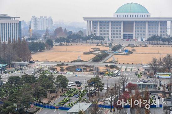 [포토] 통제된 국회대로