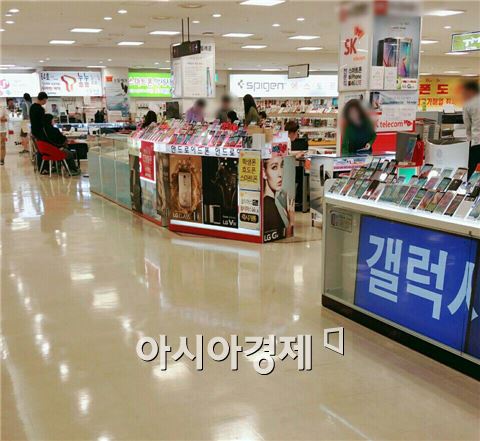 단말기자급제 연착륙…대형마트·중소판매점 갈등 불씨