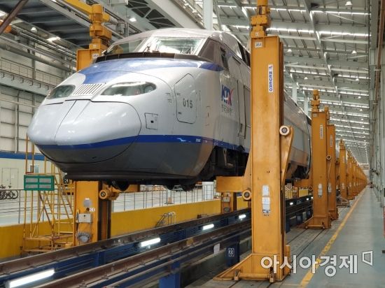 [르포] 세계 최대 규모 열차 정비기지, 코레일 수도권철도차량정비단