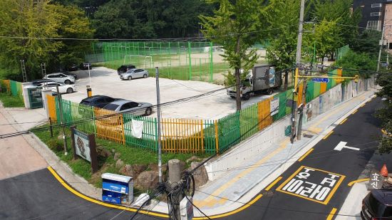 관악구 봉림중 운동장 주차장 조성