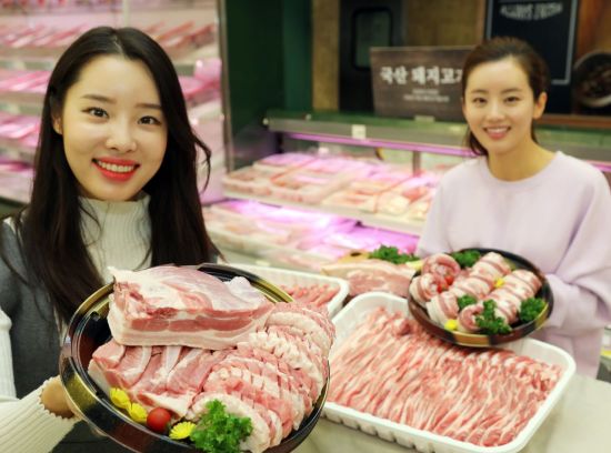 [포토]저렴한 가격에 삼겹살 먹고 양돈 농가도 돕고