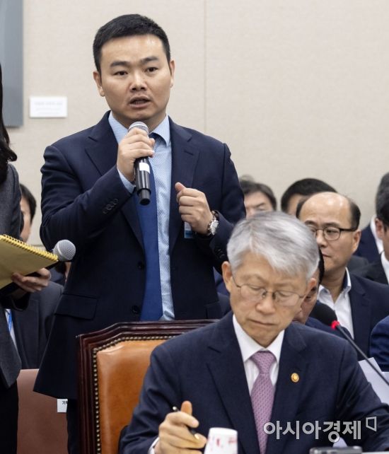 화웨이 백도어 절대 없다...그 어떤 첩보 요구받은 적 없어