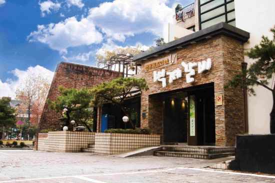 벽제갈비를 선물하세요 롯데百, 전국구 맛집 설 선물세트 출시