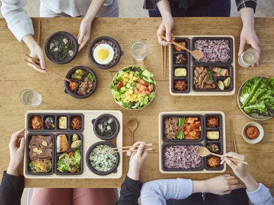 너도 나도 잘 차린 한 상 주문…본도시락, 월 매출 최고 찍었다