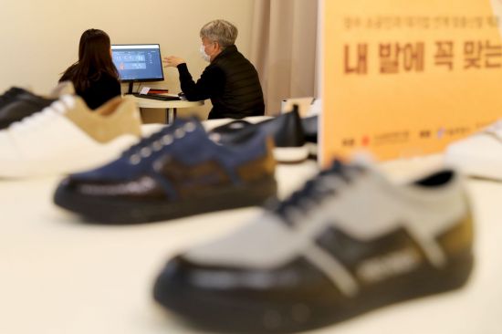 성동구 성수수제화 플랫폼 맞춤 신발 제조 팝업스토어 오픈