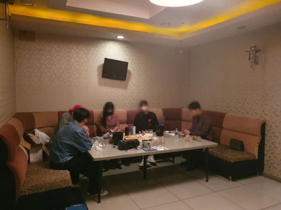 경찰, 불법 영업 강남 호스트바에서 38명 적발