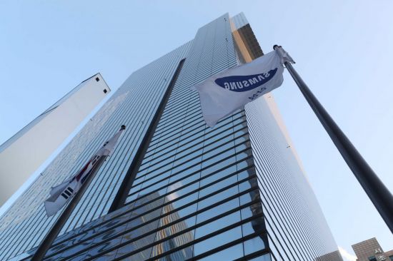 [특징주] 삼성전자, 4거래일 연속 52주 신저가 경신
