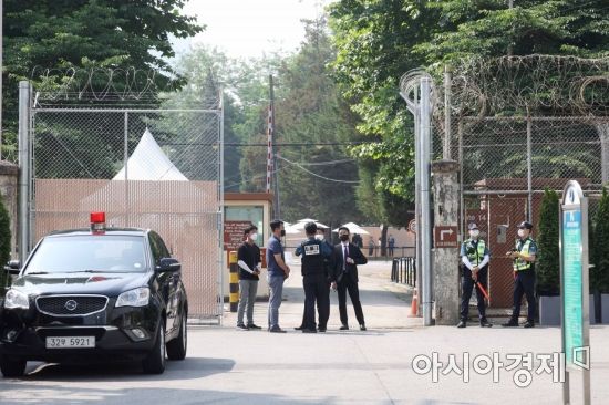 [포토]용산공원 현장 투어는 14번 게이트에서 시작