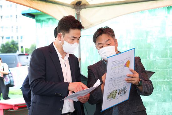 오언석 도봉구청장 주민과 대화서 나온 안건 현장 찾아 신속행정