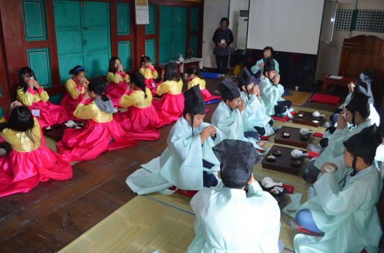 서울숲 힐링영화제’ 개최...청와대 둘레길 걸으며 역사 여행