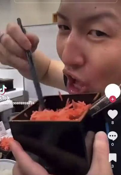 규동집서 생강채 먹방하던 日 남성 결국 징역형…판사 정신 차려라