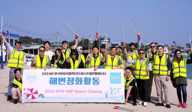 바다에도 식목일 있네… 한국부유식풍력, 해양보호 캠페인